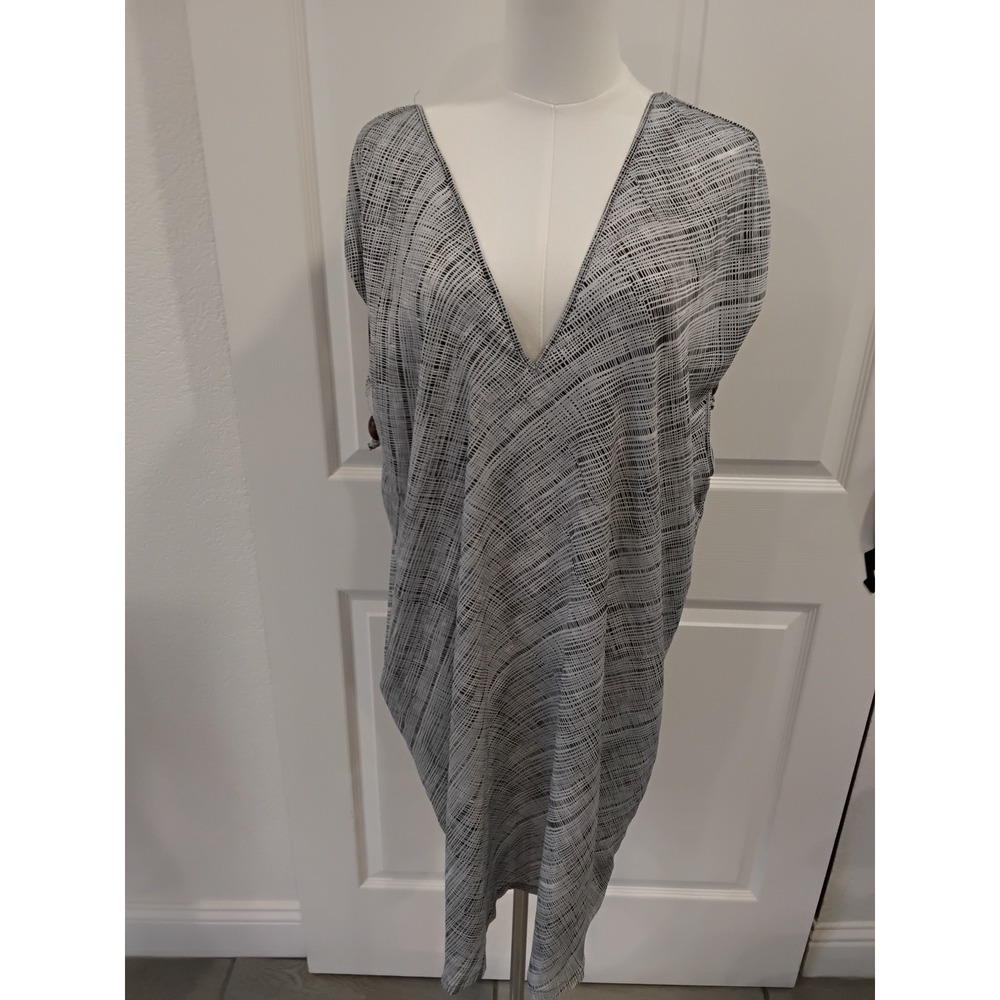 DOTTI Women Black White Abstract Print Deep V Neck Kaftan Tunic Top
